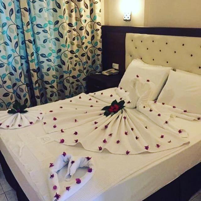 Ozturk Apart Hotel Marmaris Ngoại thất bức ảnh